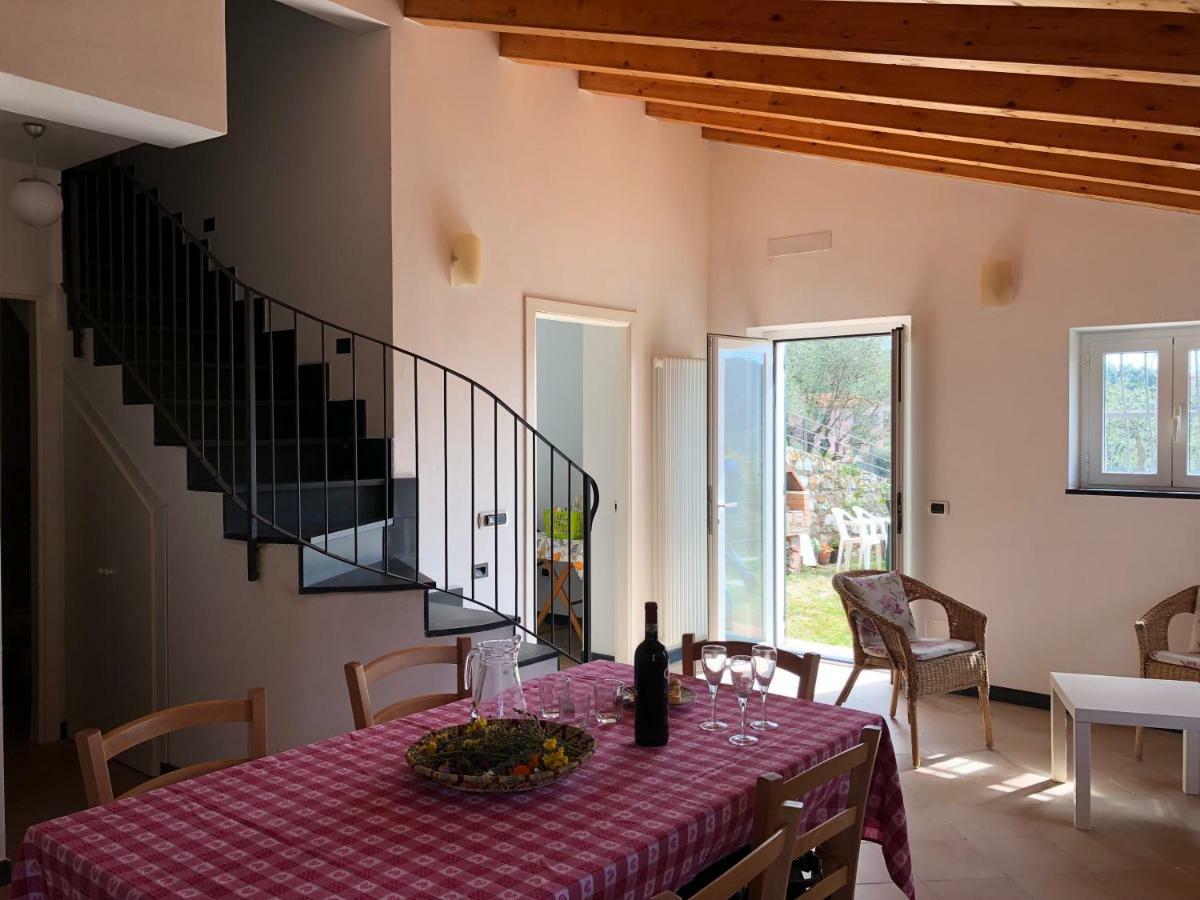 Villa Teca & Succo - Nature E Relax Sestri Levante Bagian luar foto
